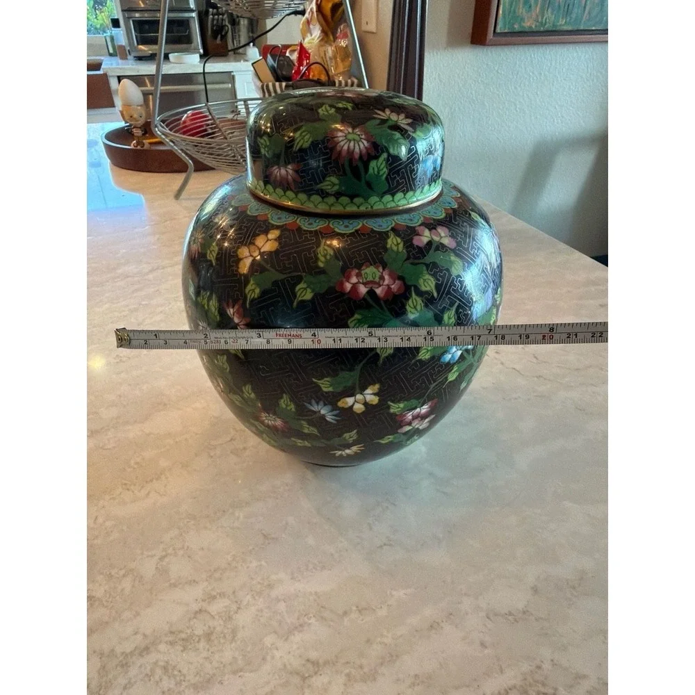 Vintage Chinese Cloisonne Black‎ Enamel Ginger Jar with Floral Design 10